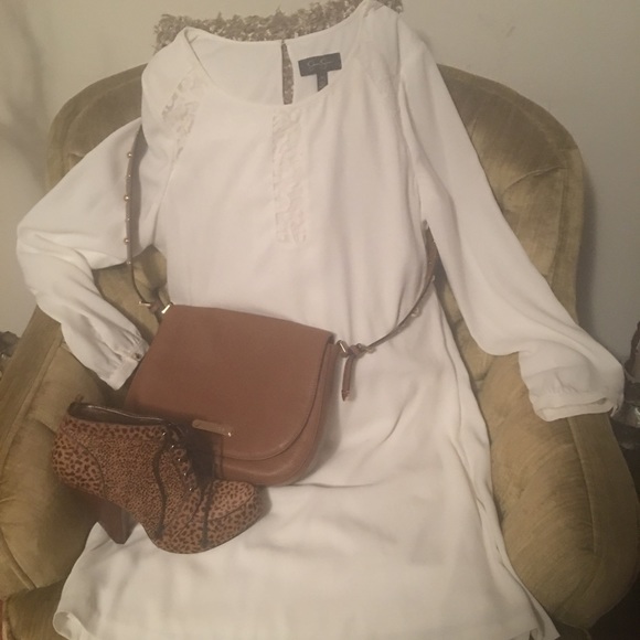 Jessica Simpson Dresses & Skirts - Jessica Simpson White mini dress or Tunic
